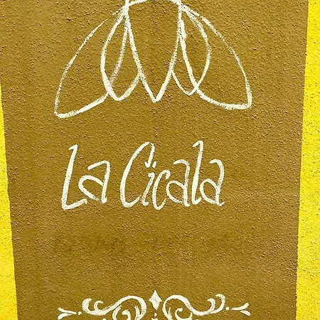 La Cicala 로시냐노 마리티모